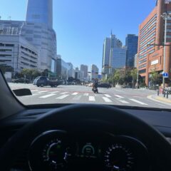 혼잡한 도심에서 운전!